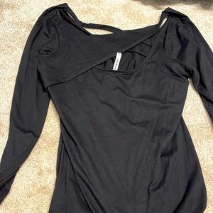 Fabletics cross cross top